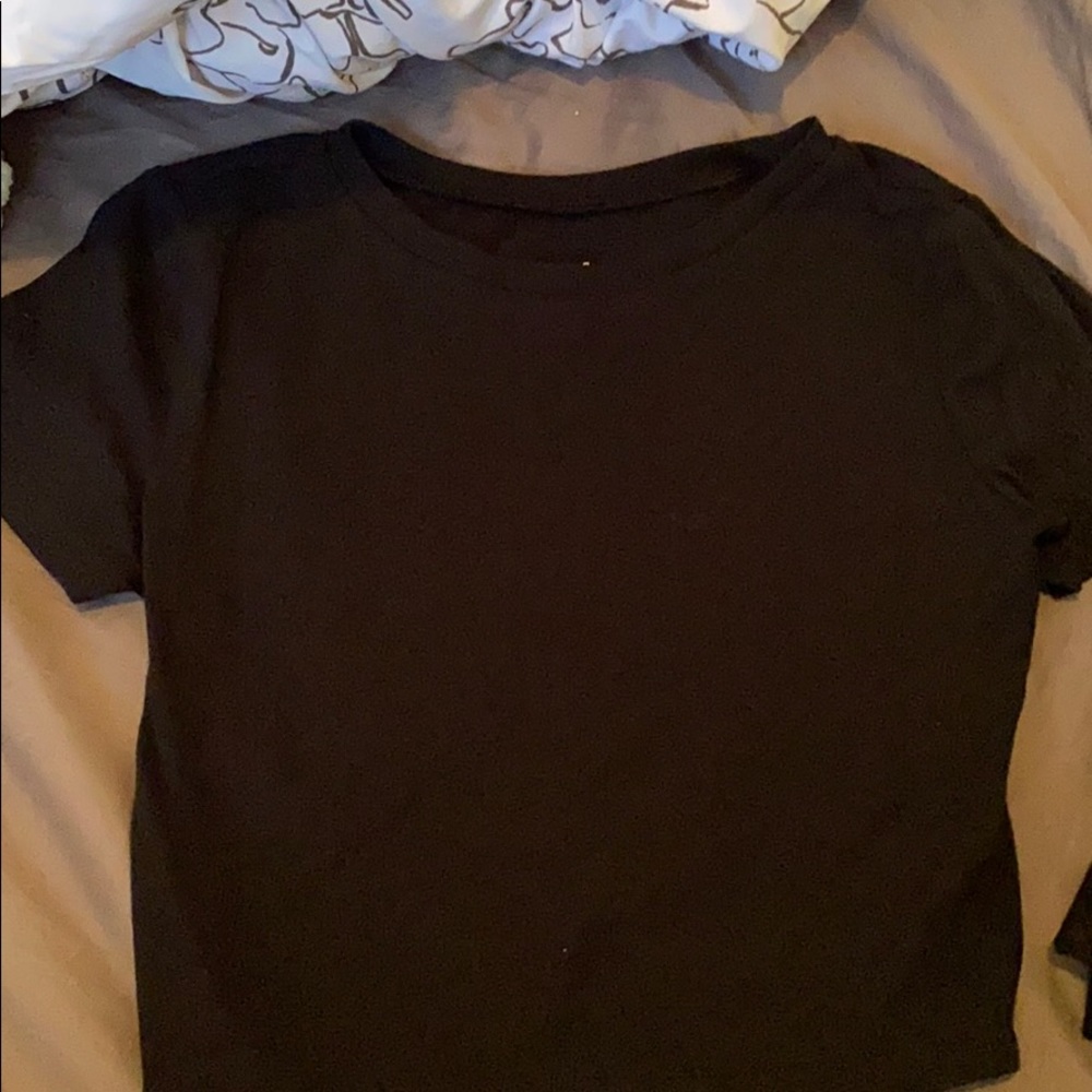 Cute cropped top